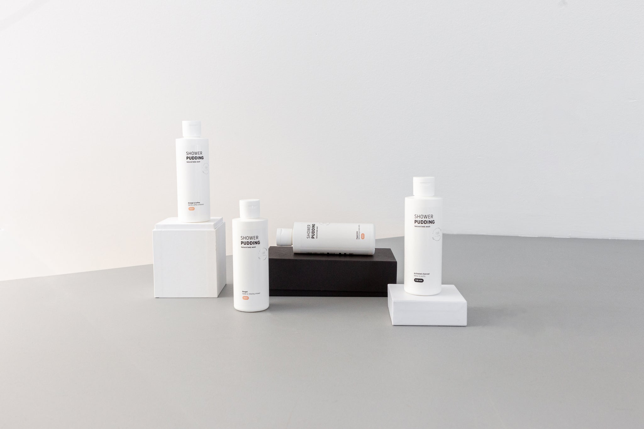 Shower puddings MARK face and body