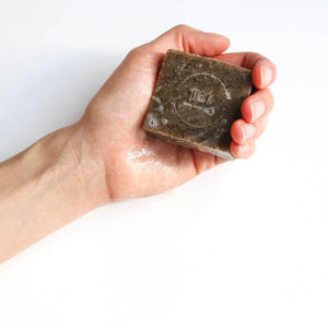 MARK facial soap with green tea for gentle cleansing and exfoliation